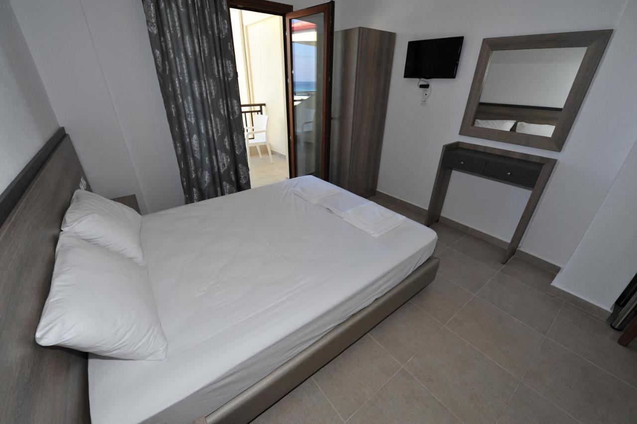 Skentos Apartments Sea View Polychrono Exterior photo
